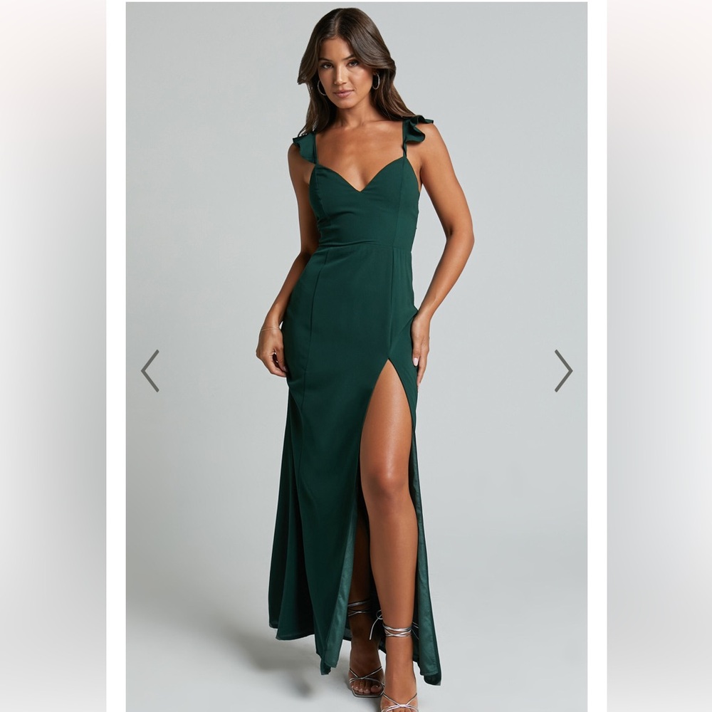 *NWT* Showpo Midi Dress